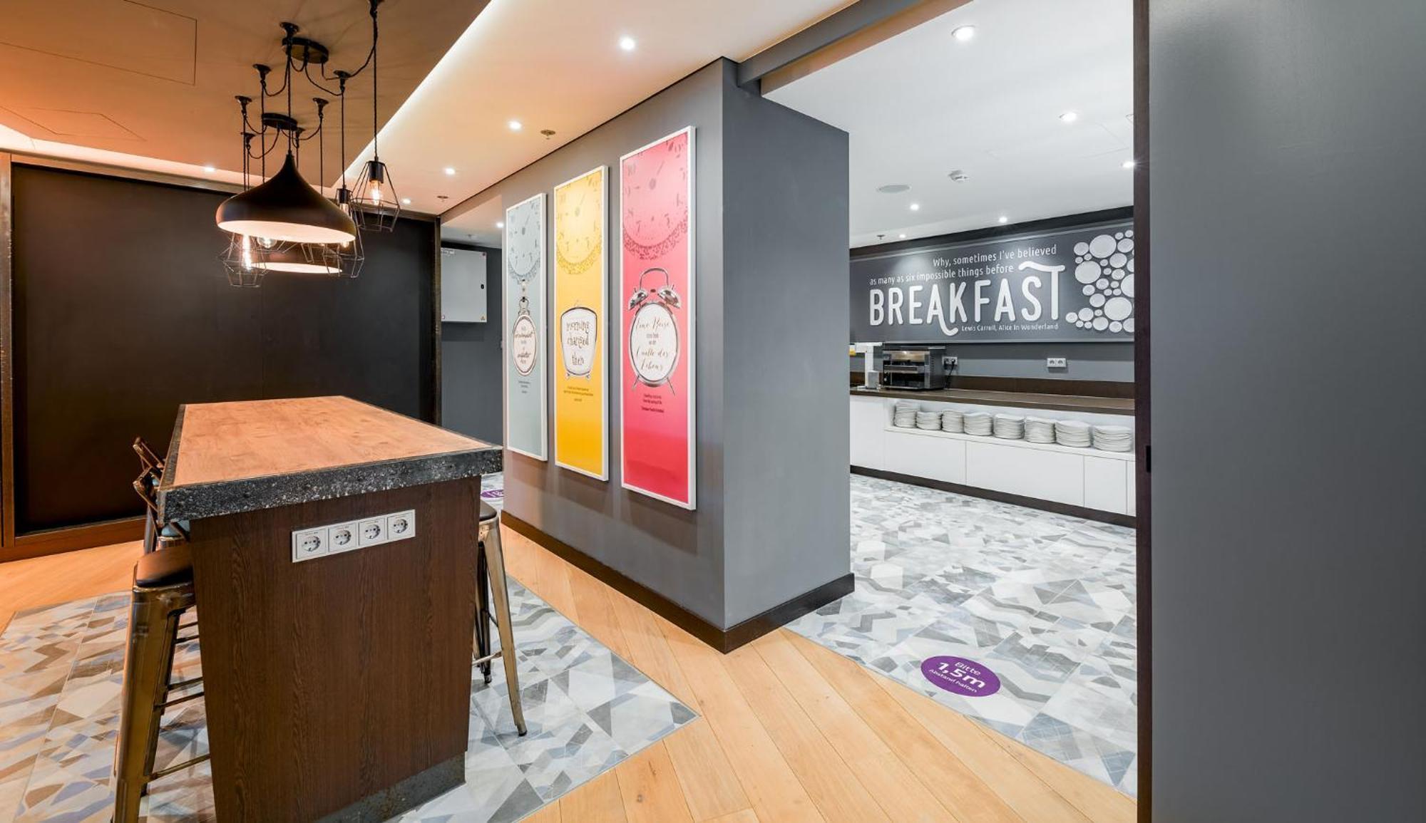 Premier Inn Stuttgart City Europaviertel מראה חיצוני תמונה